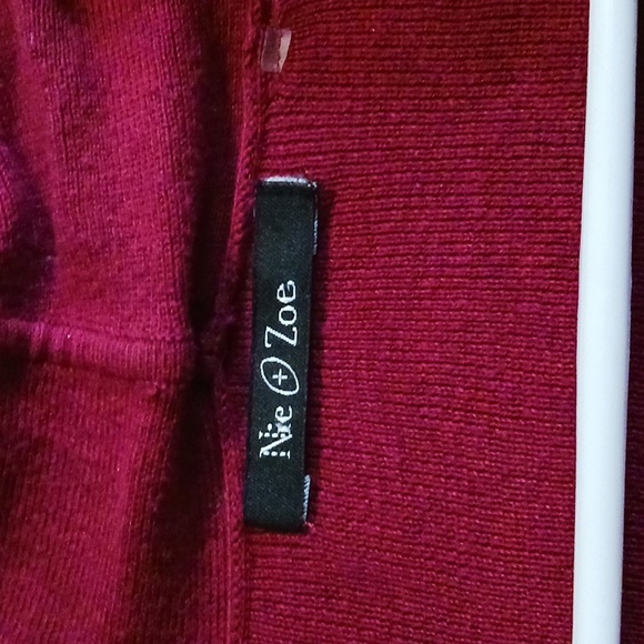 Nie + Zoe Sweater - Picture 5 of 6